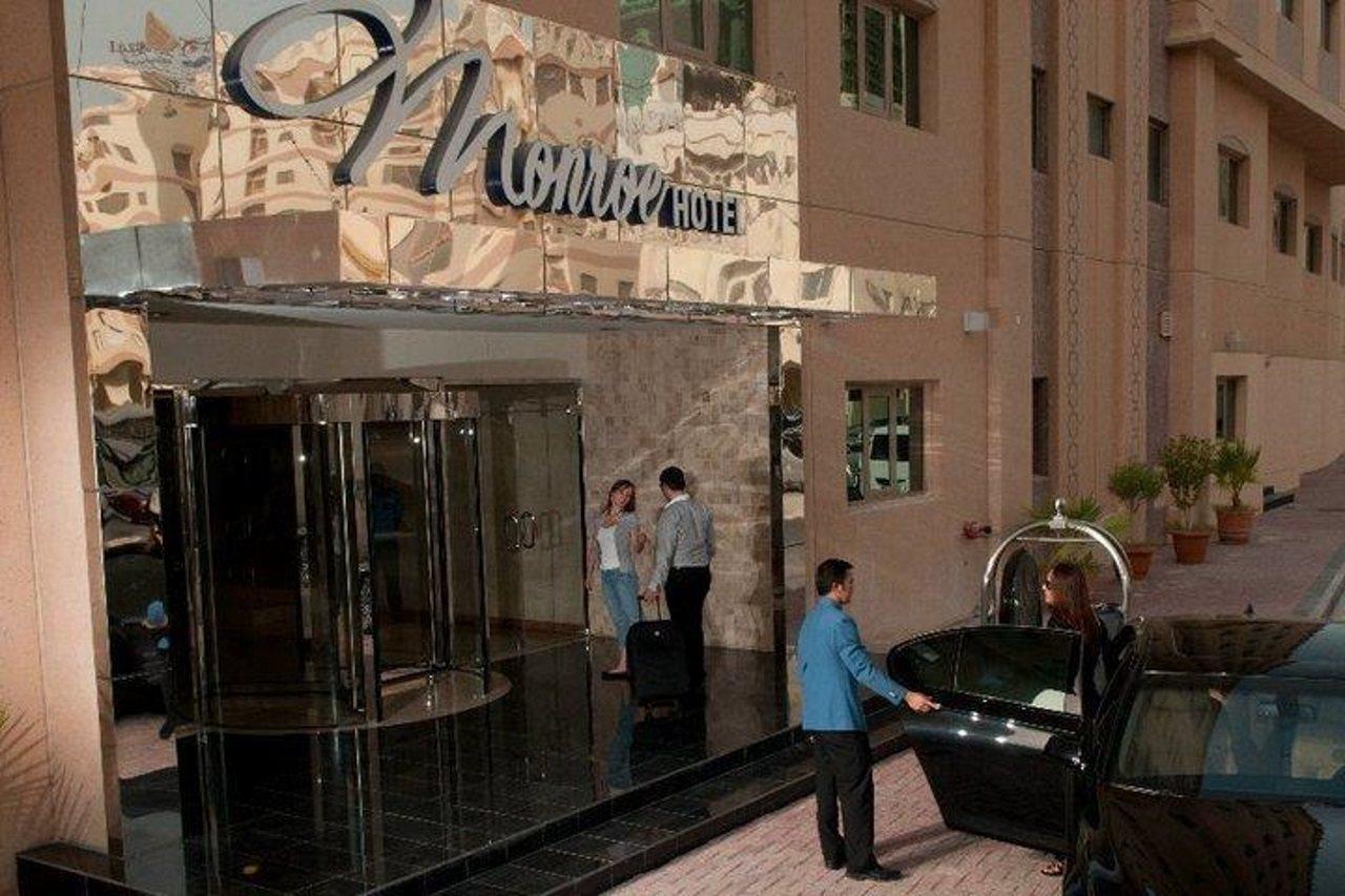 Monroe Hotel & Suites Манама Екстер'єр фото