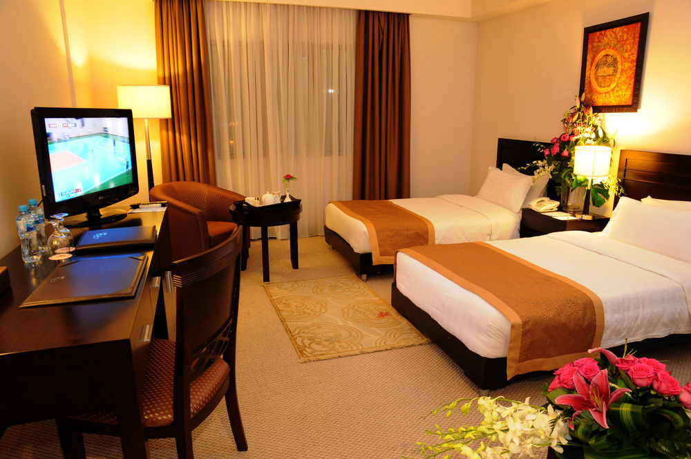Monroe Hotel & Suites Манама Екстер'єр фото